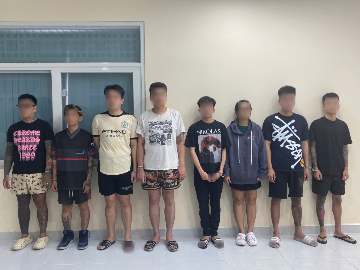 Các đối tượng bị tạm giam.