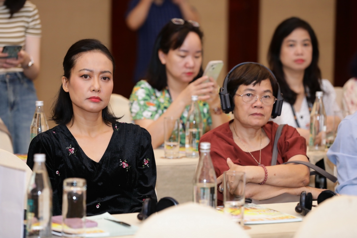 Các nhà làm phim dự hội thảo