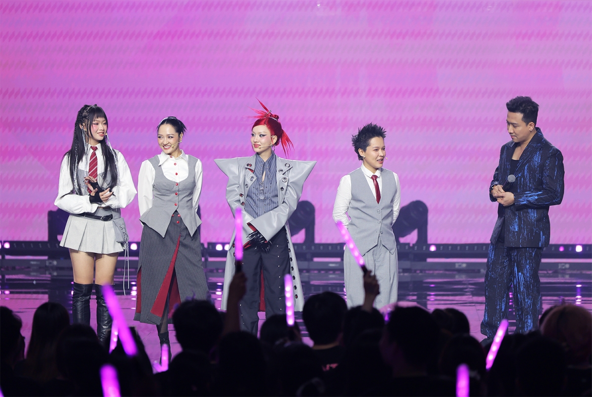 MC Trấn Thành đã bất ngờ gửi lời động viên đến Bảo Anh. Ảnh: BTC