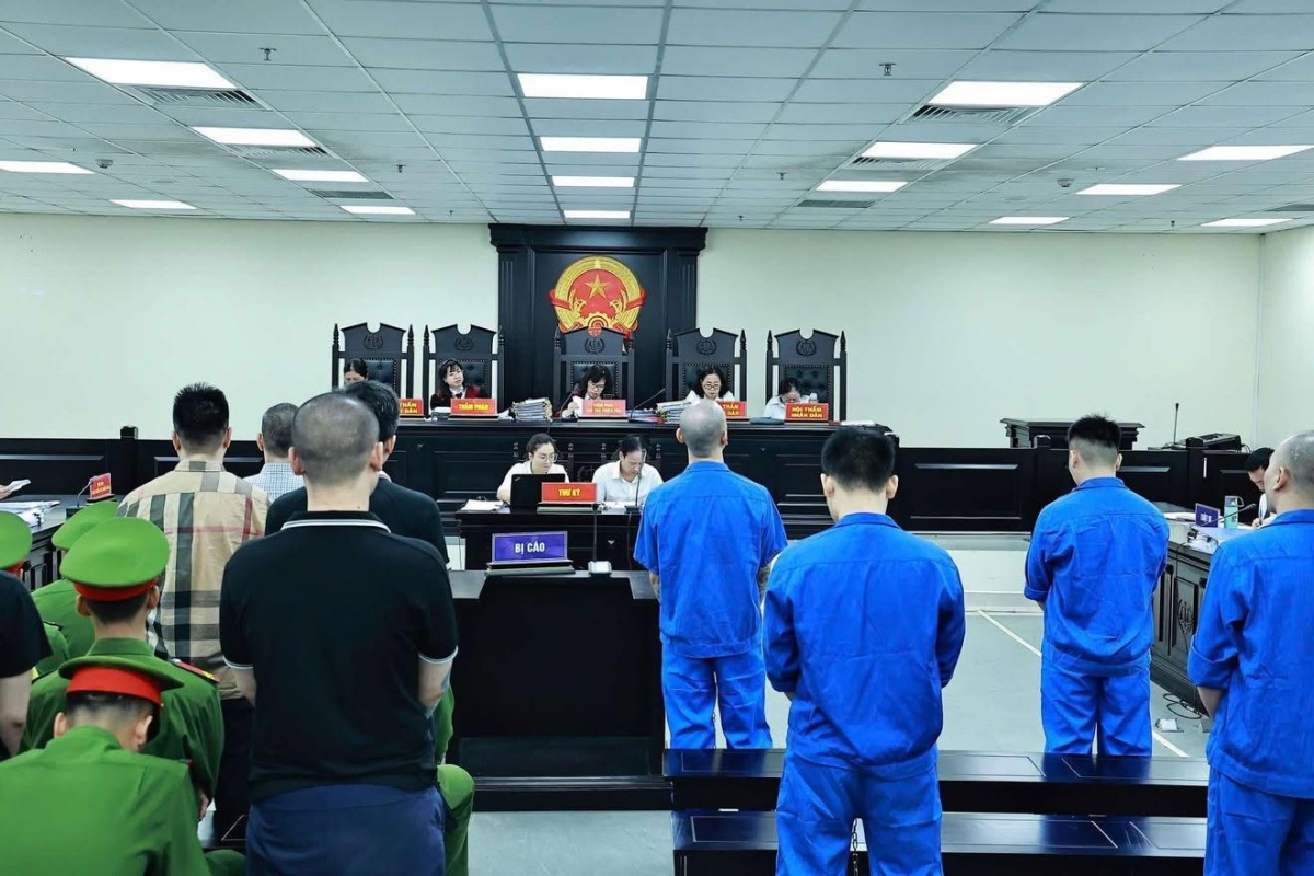 Các bị cáo tại phiên toà. (Ảnh: Nguyễn Anh)