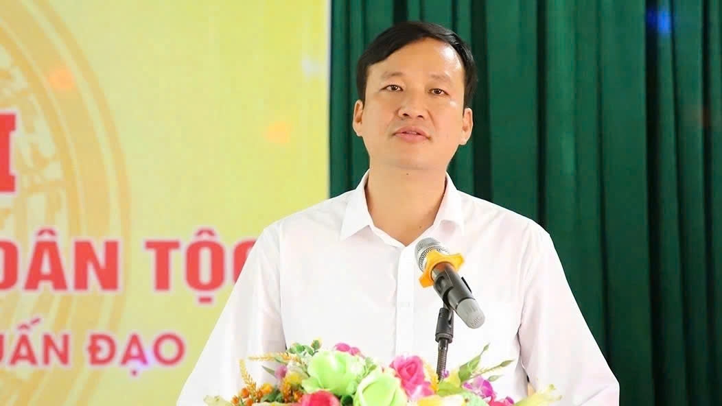 Cựu Phó Chủ tịch UBND tỉnh Bắc Giang (cũ) - Lê Ô Pích khi còn đang công tác