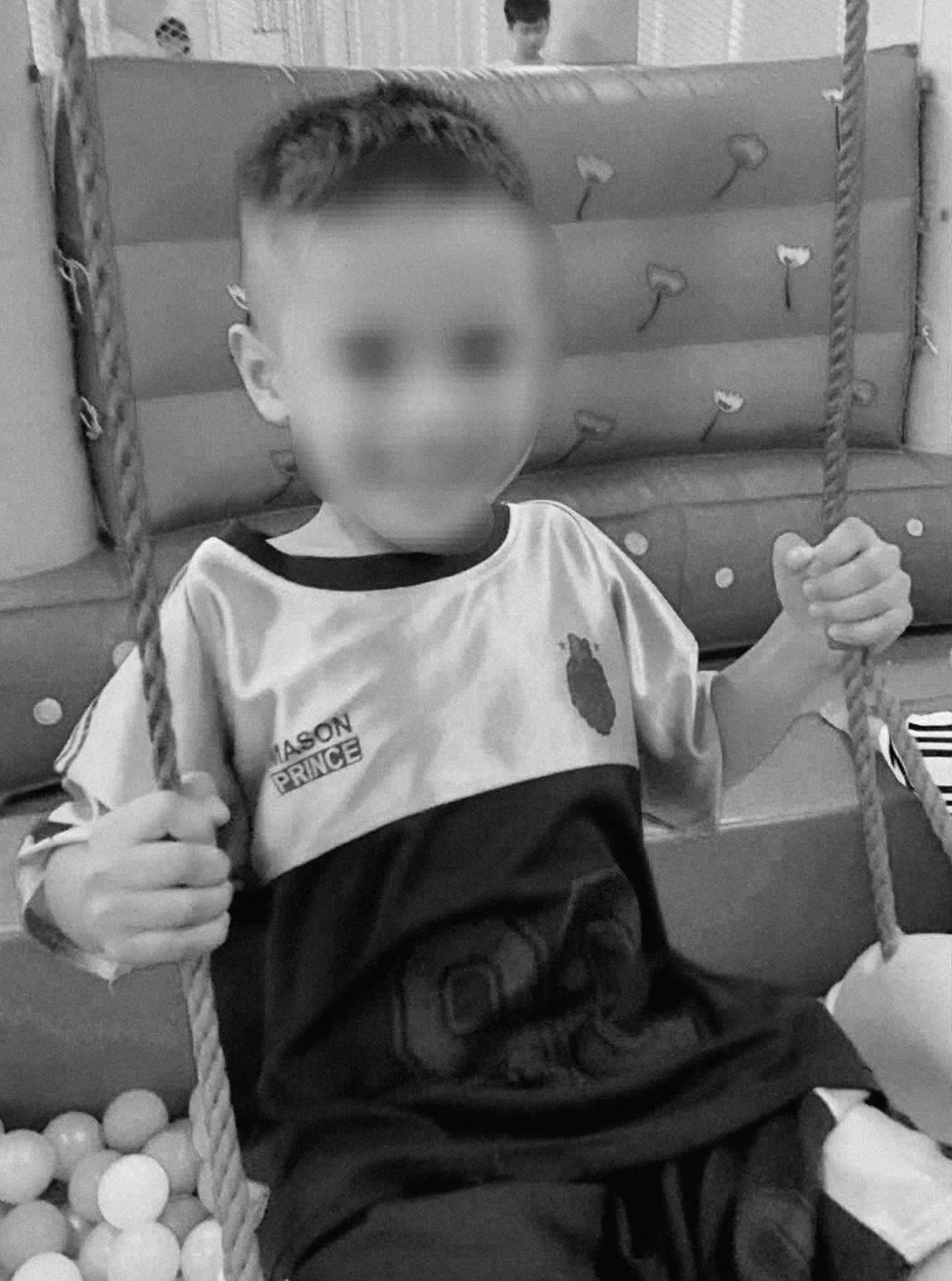 Nạn nhân N.Đ.Q. được phát hiện dưới sông Cụt sau vụ tai nạn. Ảnh: CTV