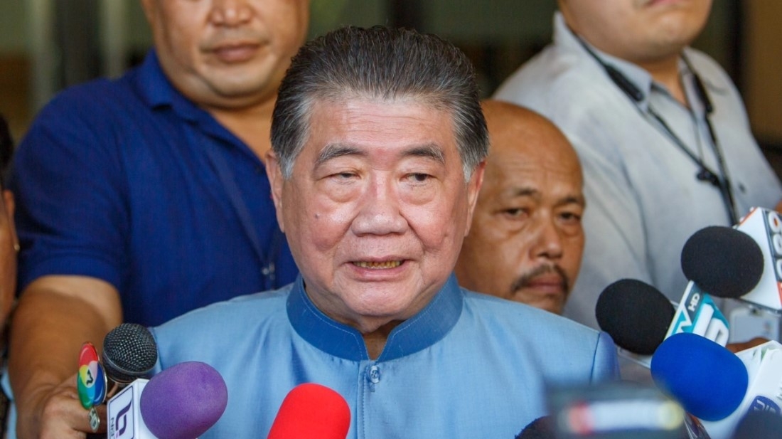 Thủ tướng tạm quyền Thái Lan Phumtham Wechayachai (Ảnh: Reuters)