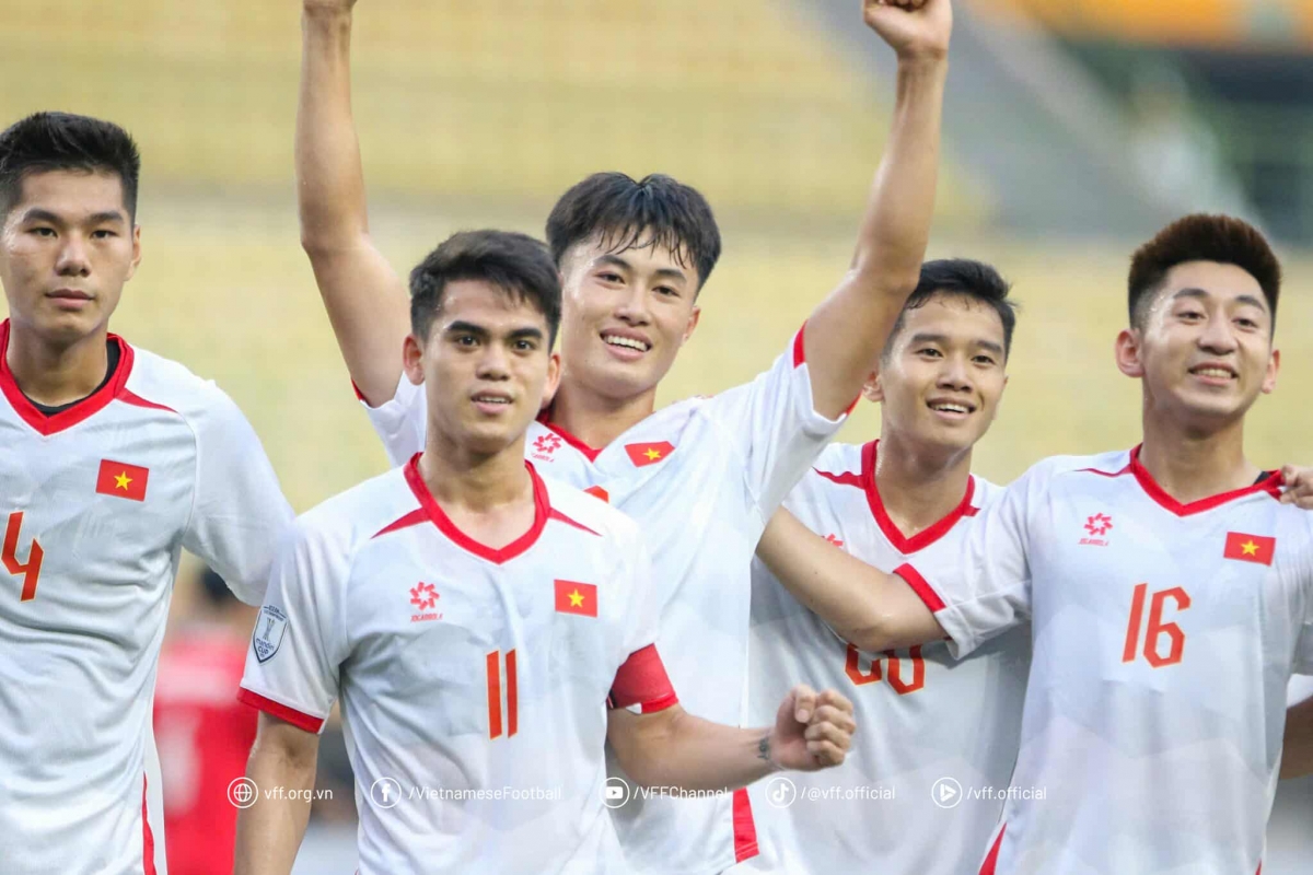 U23 Việt Nam chỉ cần không thua U23 Campuchia ở lượt trận cuối vòng bảng là vào bán kết U23 Đông Nam Á 2025 (Ảnh: VFF).