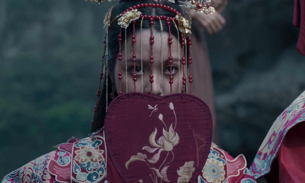 Lâm Thanh Mỹ nối dài chuỗi vai diễn kinh dị với cô dâu bị hiến tế trong phim mới