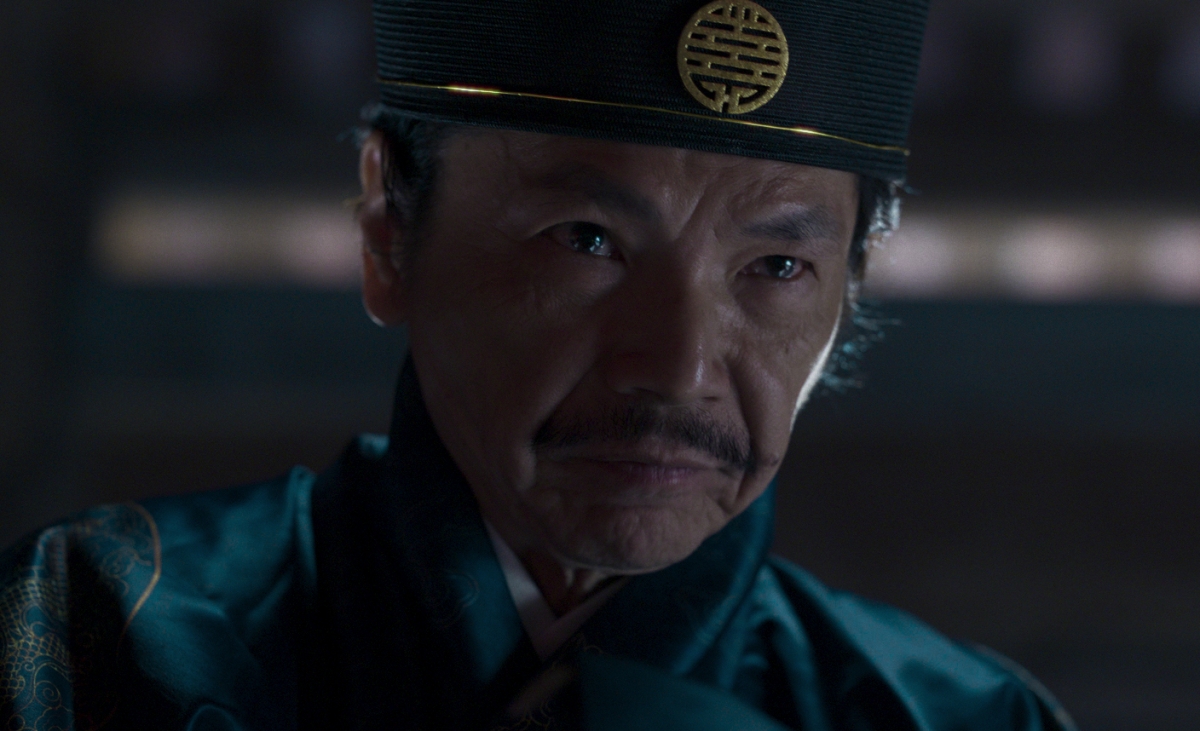 Tạo hình của NSND Trung Anh trong "Khế ước bán dâu"