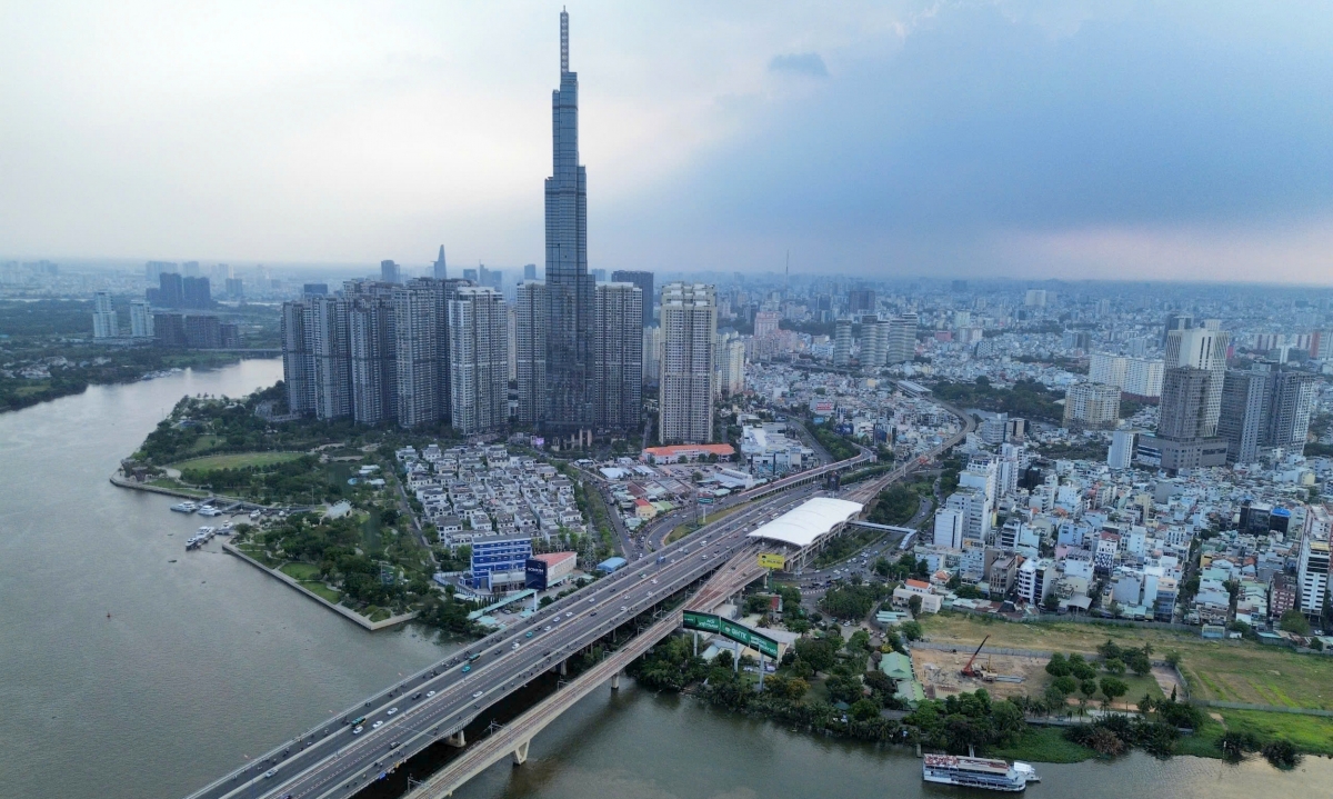 TP.HCM đang phát triển vượt bậc về hạ tầng giao thông
