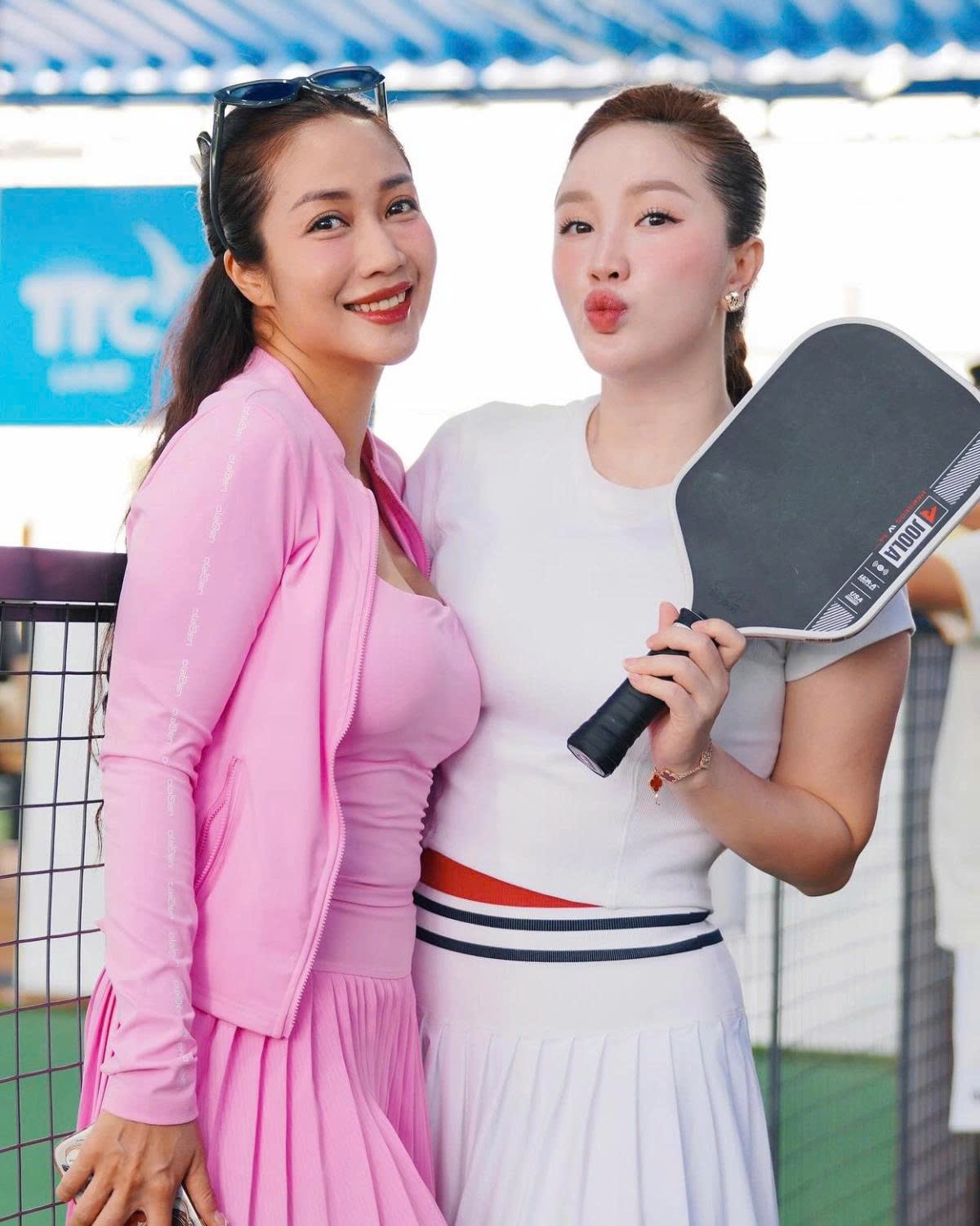 Bảo Thy hội ngộ Ốc Thanh Vân trên sân pickleball. (Nguồn: FBNV)