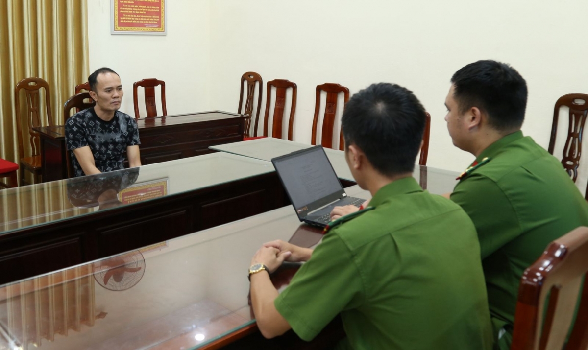 Phạm Đức Thọ tại cơ quan cảnh sát điều tra