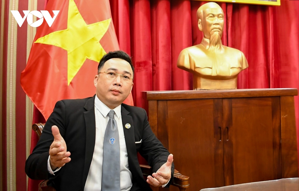 Luật sư Diệp Năng Bình, Trưởng văn phòng Luật sư Tinh thông Luật