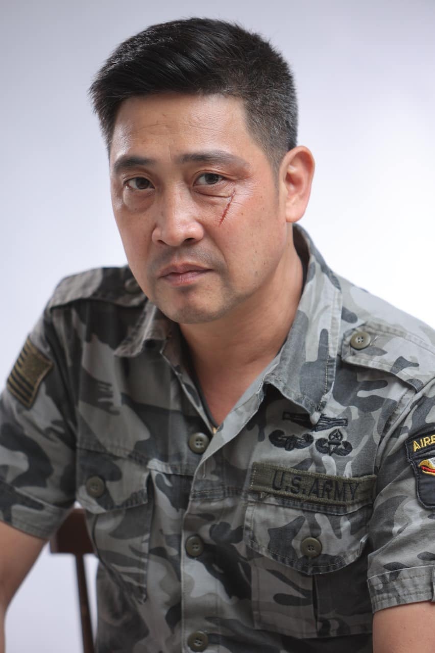 Tạo hình NSƯT Hồ Phong trong vai Dương "cơ bắp" của "Độc đạo"
