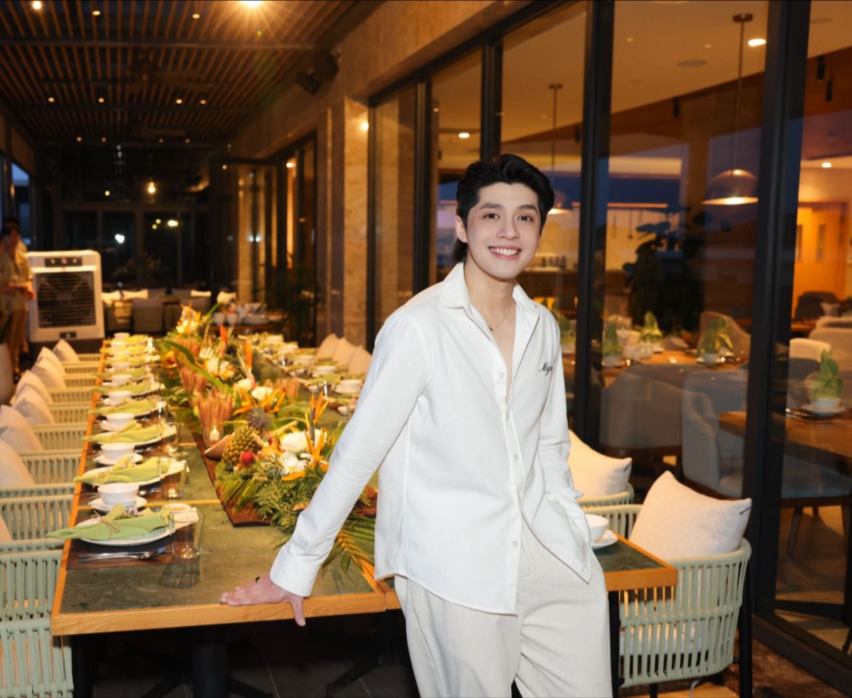 Noo Phước Thịnh tận hưởng kỳ nghỉ bên gia đình. (Nguồn: FBNV)