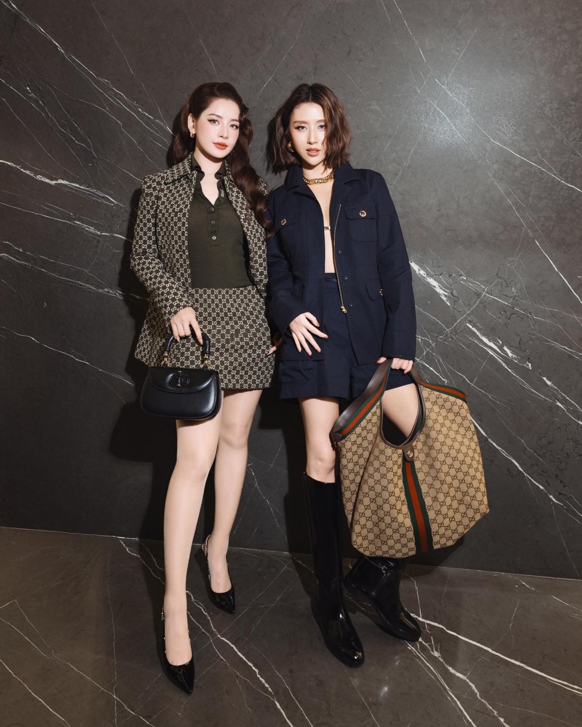 Quỳnh Anh Shyn và Chi Pu đọ sắc tại một sự kiện thời trang.