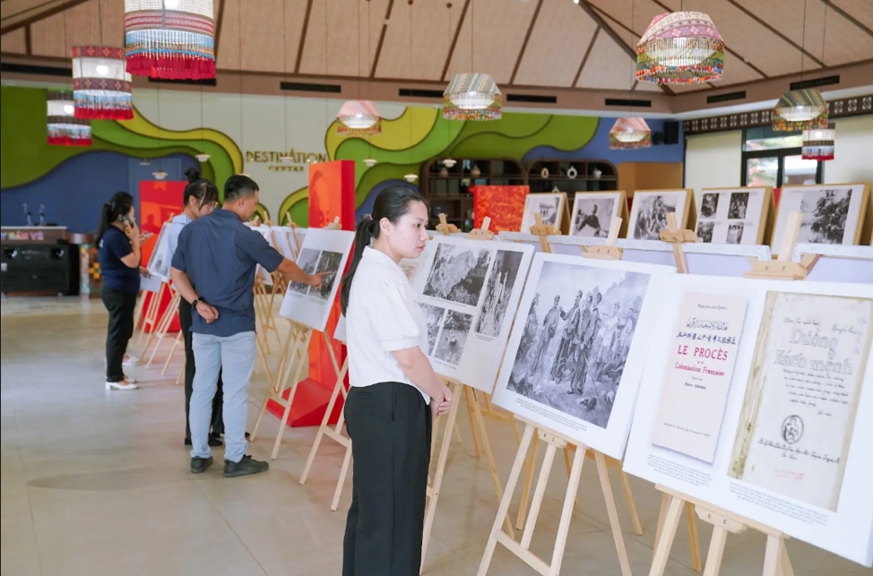 Không gian trưng bày “Tân Trào - nơi khai sinh Tổ quốc, 80 năm khởi nguồn cách mạng Việt Nam” tại Flamingo Heritage Onsen &amp; Resort