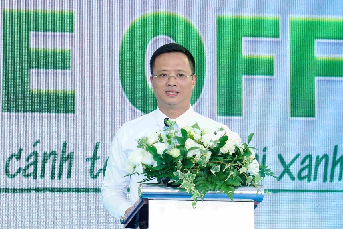 Cục trưởng Cục Hàng không Việt Nam, ông Uông Việt Dũng chúc mừng sự hợp tác giữa hai đơn vị