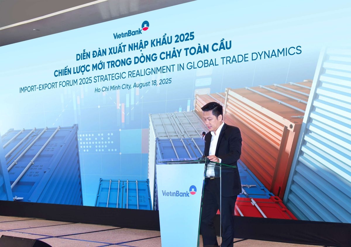 Ông Lê Duy Hải - Phó Tổng Giám đốc kiêm Giám đốc VietinBank TP. HCM
phát biểu khai mạc sự kiện