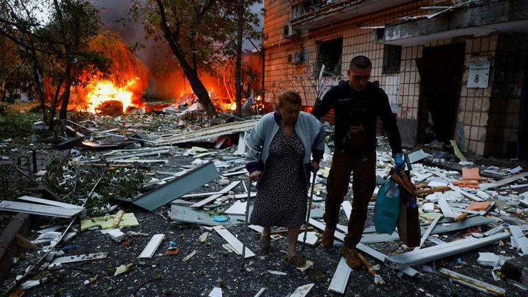Chasiv Yar chìm trong đổ nát do giao tranh. Ảnh: Reuters
