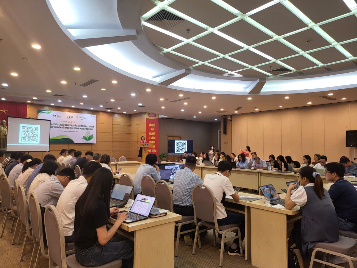 Toàn cảnh hội thảo