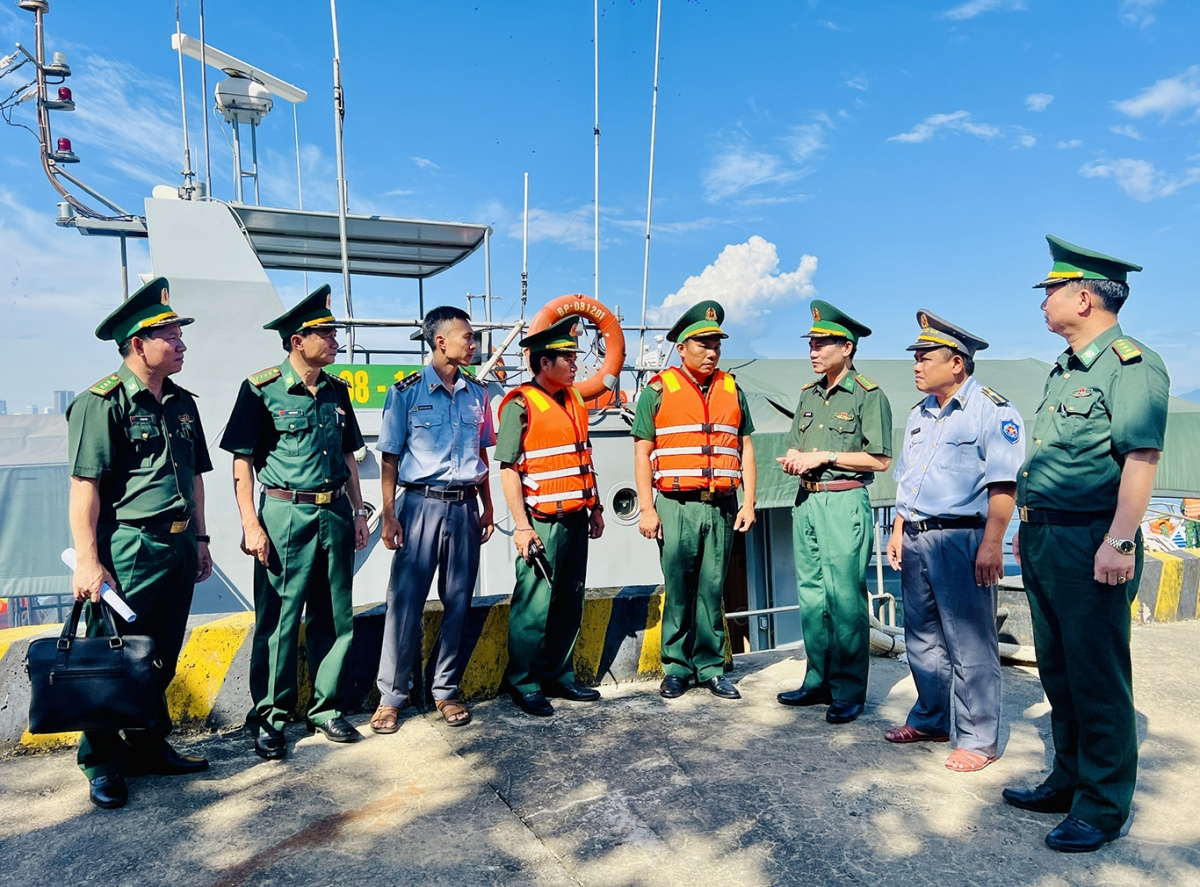 Các lực lượng phối hợp ra quân đợt cao điểm chống khai thác IUU