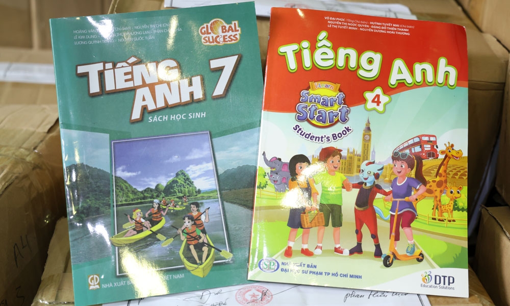 Một số loại sách giả do các đối tượng sản xuất