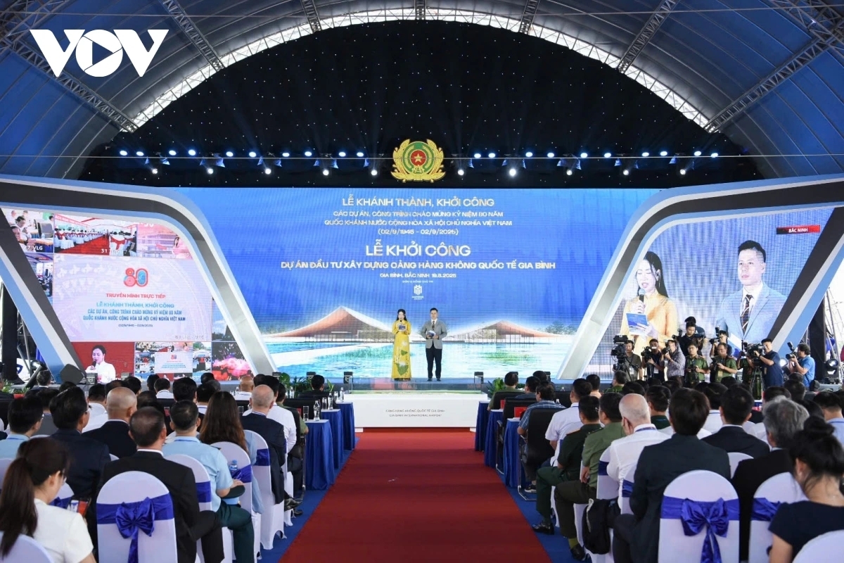 Khởi công Dự án xây dựng Cảng hàng không quốc tế Gia Bình, tỉnh Bắc Ninh.