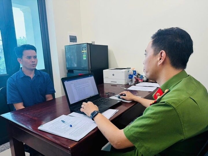 Ông Nguyễn Văn Mạnh, bố của Hiếu.