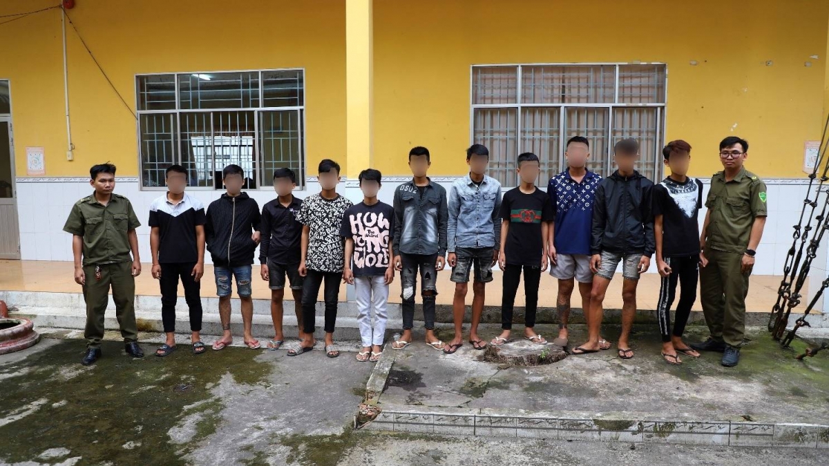 Các đối tượng tại cơ quan công an