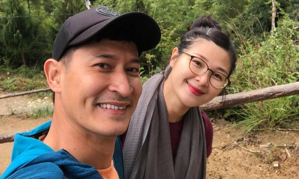 Cựu người mẫu Mạc Anh Thư cho biết cô cảm thấy áp lực khi đọc những bình luận khuyên nhủ nên trở lại với chồng cũ, diễn viên Huy Khánh, để tốt cho con.