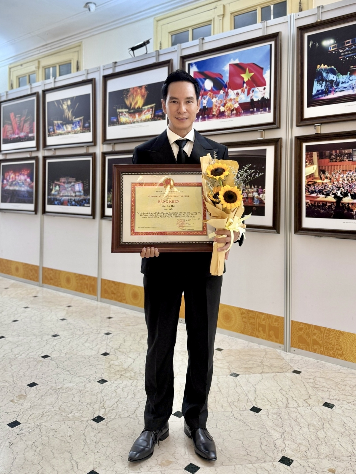 Lý Hải tự hào góp phần quảng bá hình ảnh đất nước qua điện ảnh. Ảnh: NVCC