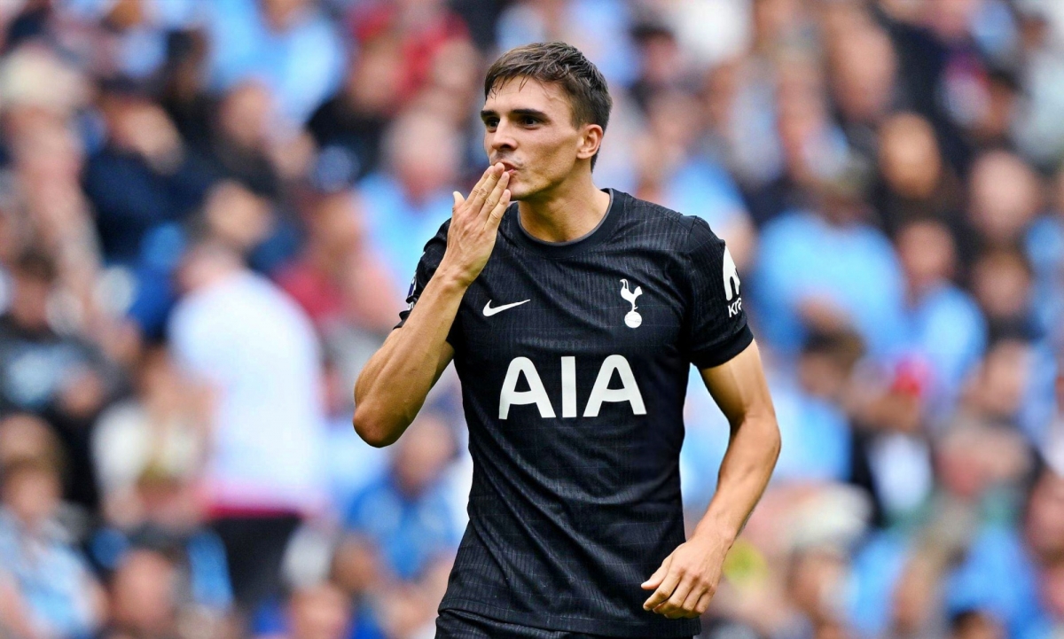 Palhinha ấn định chiến thắng 2-0 cho Tottenham. (Ảnh: Getty)