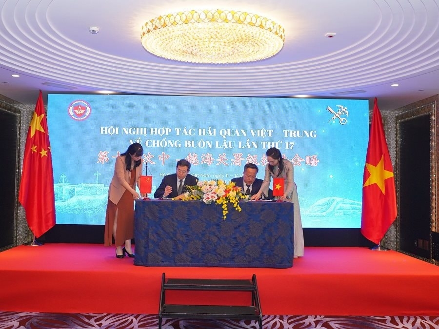 Hai bên ký Biên bản Hội nghị nhằm cụ thể hóa các hoạt động trao đổi nghiệp vụ giữa các đầu mối kỹ thuật.