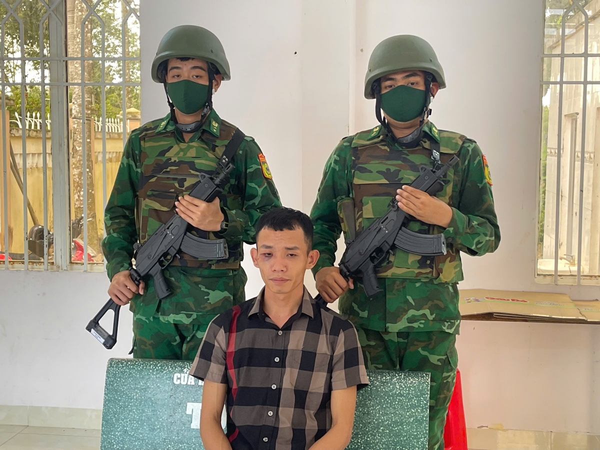 Châu Trọng Giàu tại trụ sở cơ quan chức năng