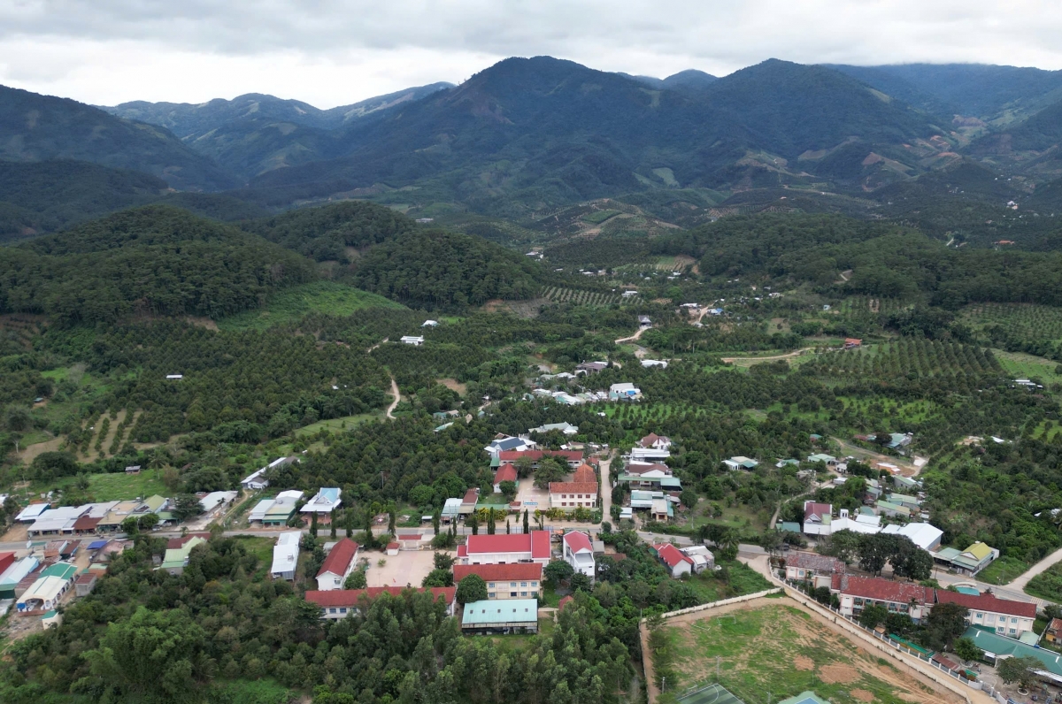 Vùng miền núi Khánh Sơn, tỉnh Khánh Hòa đang cần đầu tư điện lưới, thủy lợi