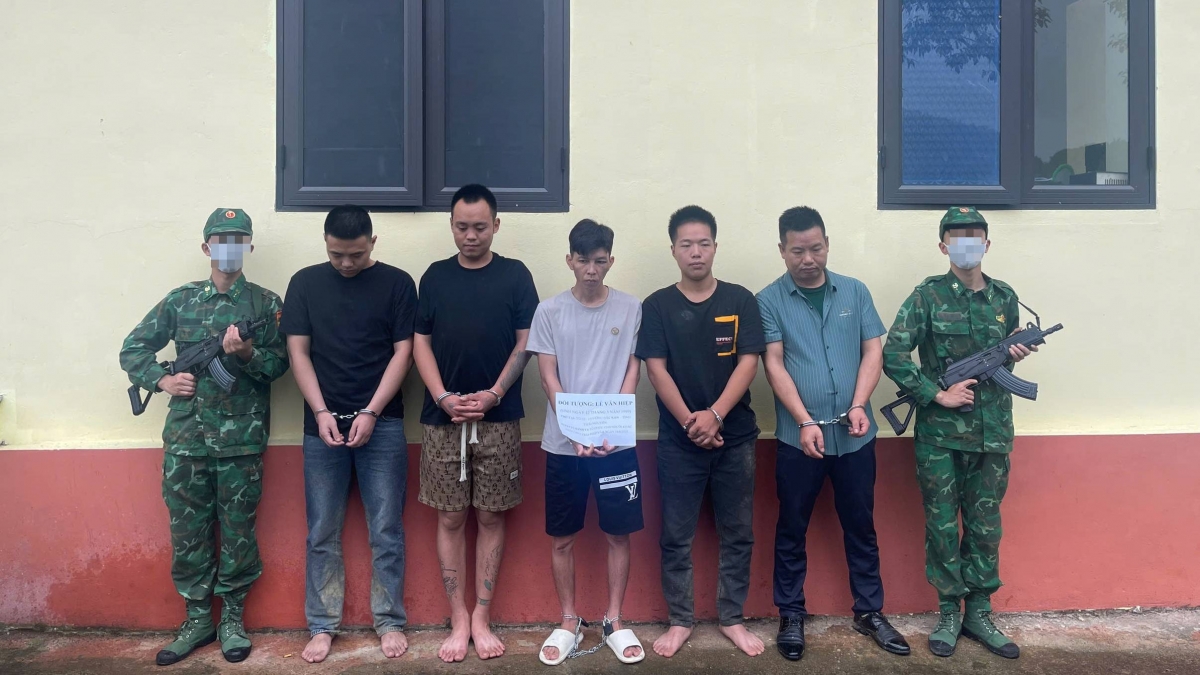 Đối tượng Lê Văn Hiệp cùng nhóm người Trung Quốc bị bắt giữ