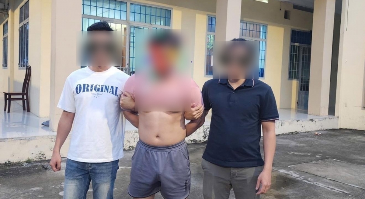 Đối tượng bị bắt giữ (Ảnh: Công an xã Nhơn Trạch)