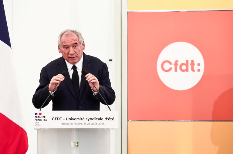 Thủ tướng François Bayrou (Ảnh: Reuters).