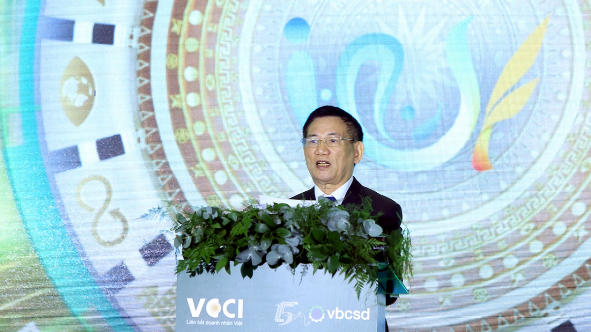 Phó Thủ tướng Hồ Đức Phớc phát biểu tại Diễn đàn Doanh nghiệp Phát triển bền vững Việt Nam (VCSF) 2025. Ảnh: PV