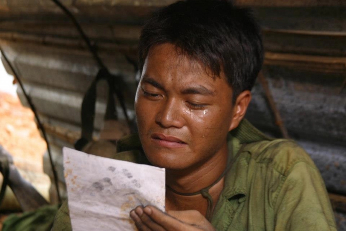 Những nhân trong phim là bóng dáng của cả một thế hệ thanh niên thời chiến: mang trong tim lý tưởng trong trẻo và khát vọng sống mãnh liệt. (Hình ảnh trong phim)