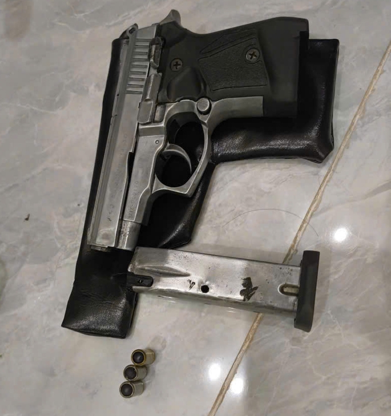 Khẩu súng và đạn cao su (Ảnh: Công an tỉnh Đồng Nai)