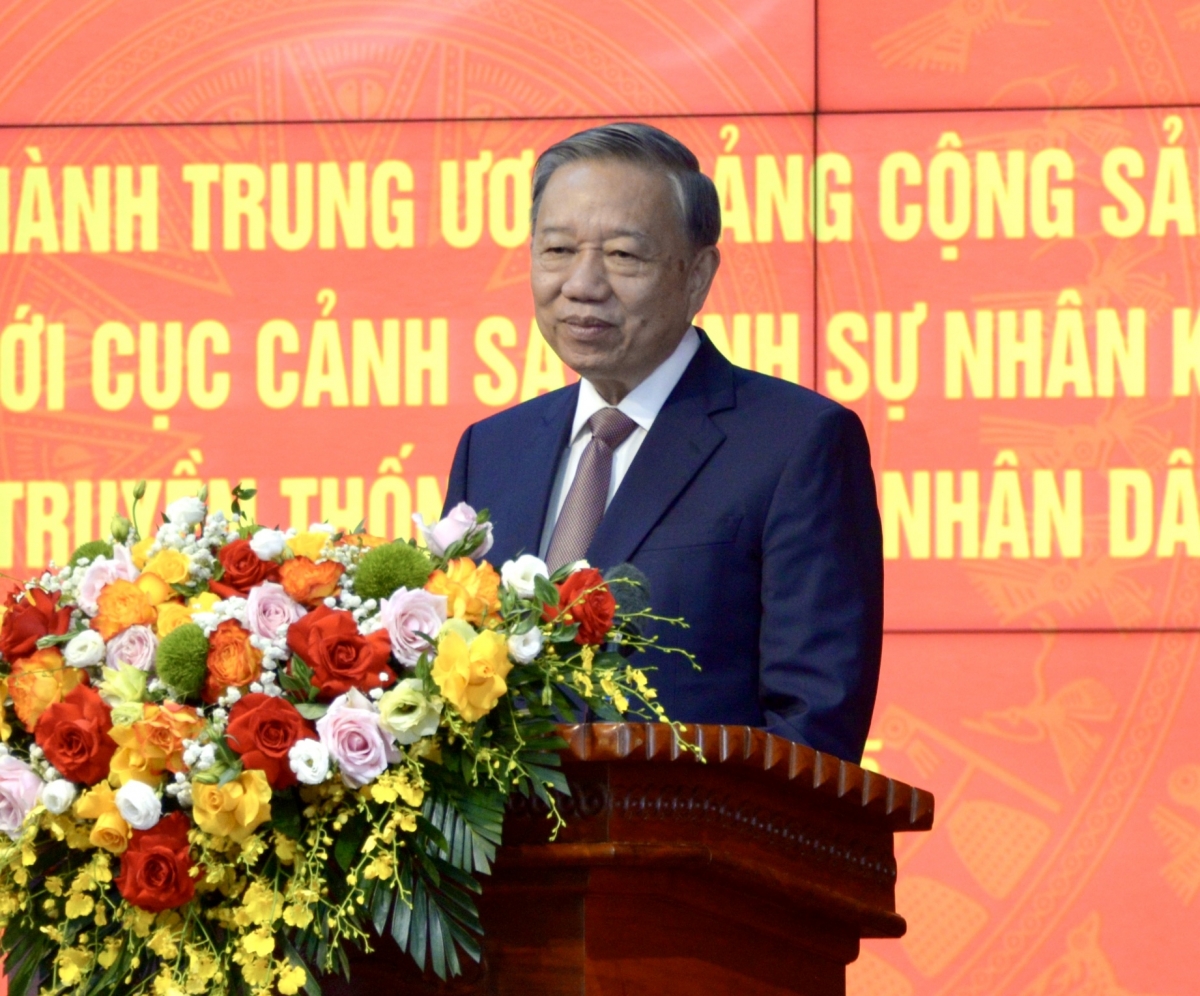 Tổng Bí thư Tô Lâm tại buổi làm việc với Cục Cảnh sát hình sự, Bộ Công an nhân dịp kỷ niệm 80 năm Ngày truyền thống Công an nhân dân, 20 năm Ngày hội toàn dân bảo vệ An ninh Tổ quốc, diễn ra chiều 8/8/2025 tại Hà Nội. Ảnh: Văn Hiếu