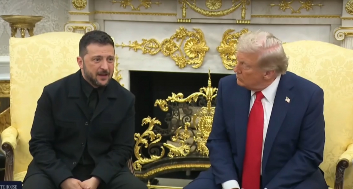 Tổng thống Mỹ Donald Trump và Tổng thống Ukraine Volodymyr Zelensky tại cuộc hội đàm