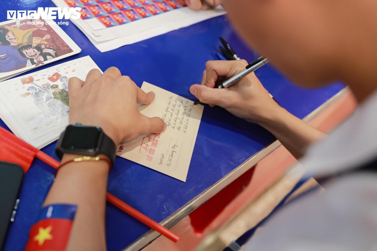 Đây là hoạt động nằm trong chuỗi kỷ niệm 80 năm Cách mạng Tháng Tám, Quốc khánh 2/9 và 80 năm thành lập VOV.