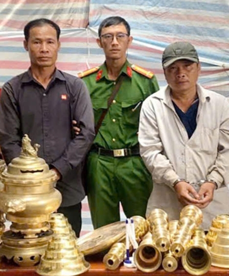 Hai đối tượng vào chùa trộm cắp tài sản đã bị bắt giữ.