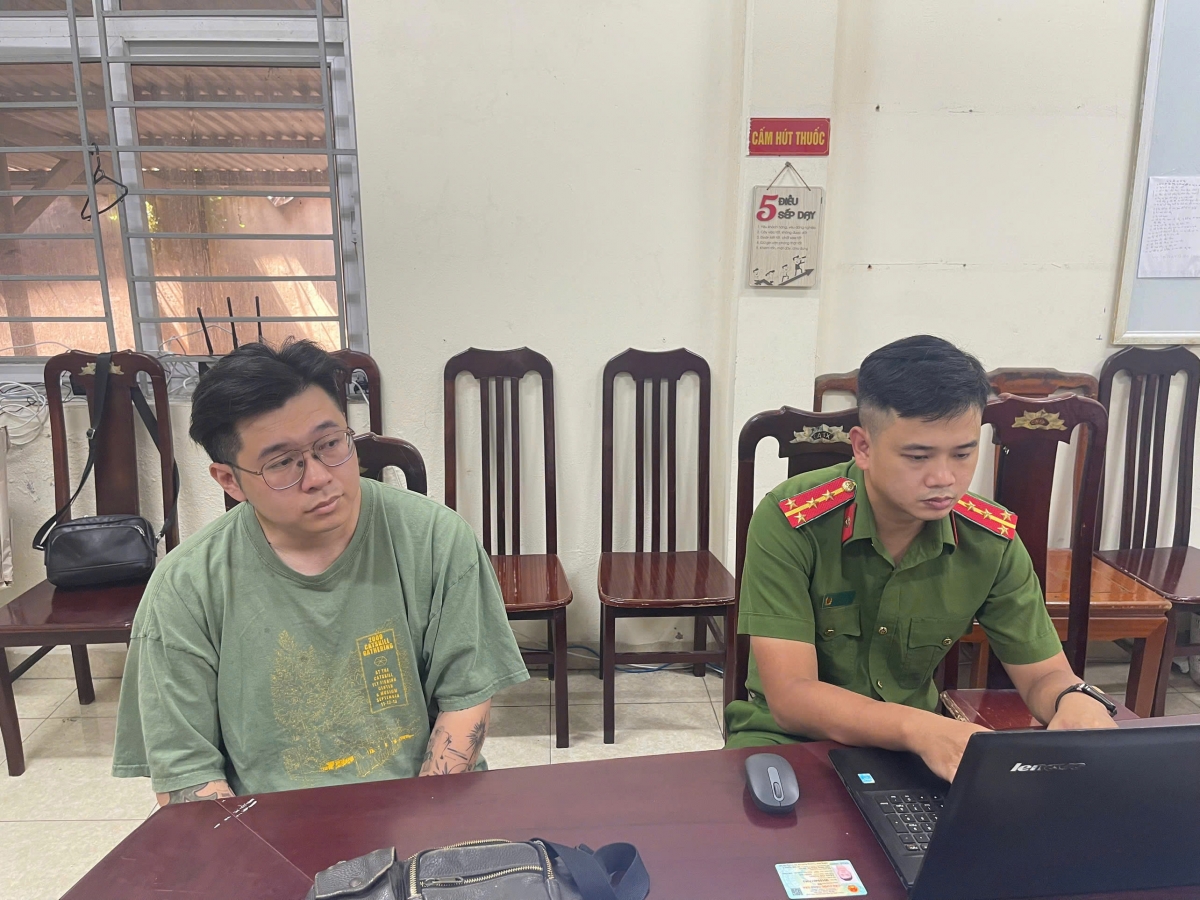 Đối tượng Thành tại cơ quan Công an