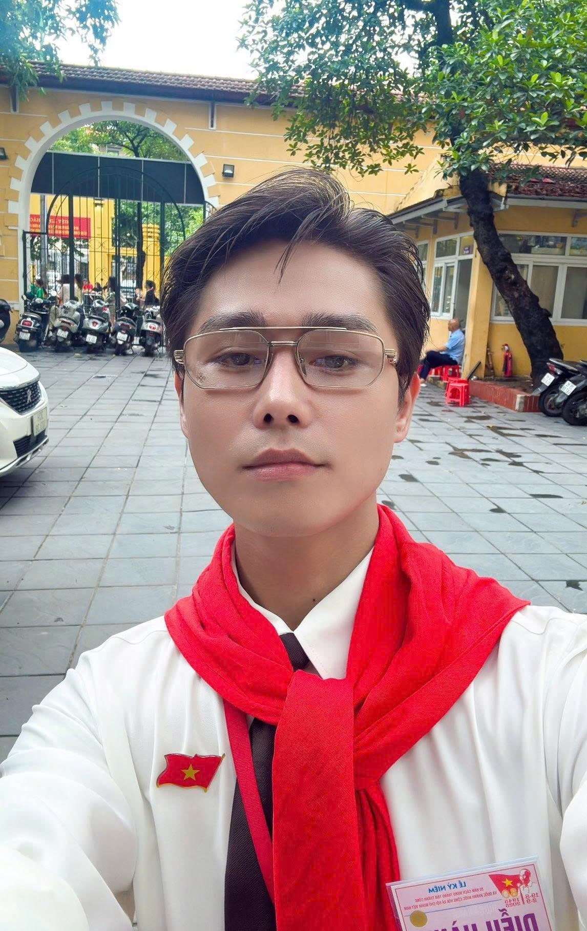 Ca sĩ - nhạc sĩ Tăng Duy Tân khoe ảnh đã có mặt ở Hà Nội chuẩn bị cho Sơ duyệt cấp Nhà nước diễu binh, diễu hành kỷ niệm 80 năm Quốc khánh.