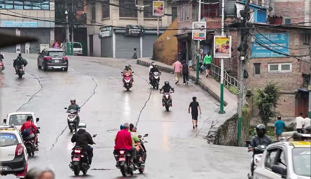 Cuộc sống thường ngày tại thủ đô Kathmandu, Nepal đã trở lại ngày 13/9, sau khi Quân đội nước này kết thúc lệnh giới nghiêm trong sáng cùng ngày (ANI)