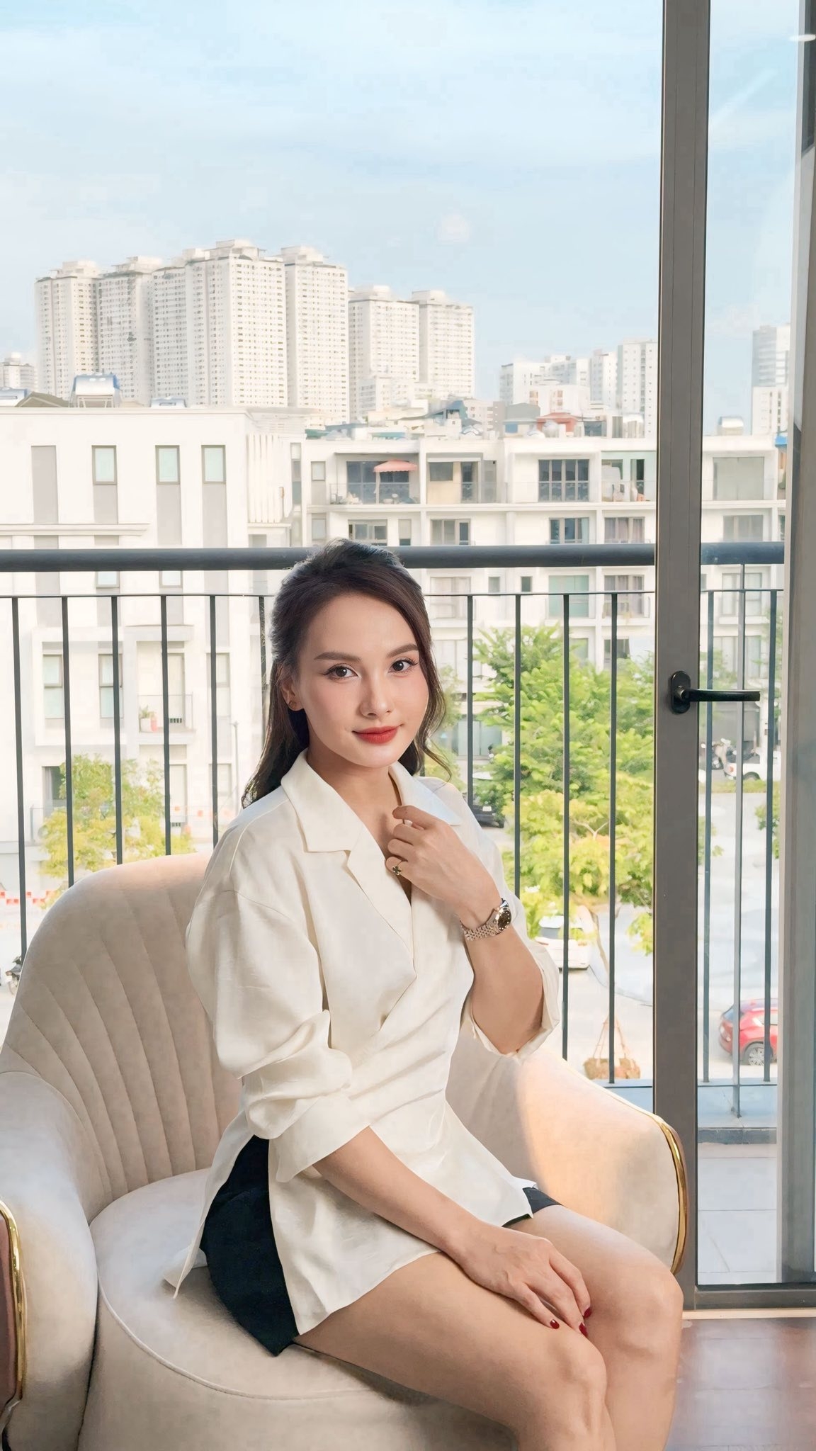 Diễn viên Bảo Thanh tiết lộ đang có rất nhiều dự án cần làm và tự nhủ bản thân phải thật sự nỗ lực. “Nhiều ý tưởng ấp ủ quá, quyết biến nó thành sự thật! Cố lên nha Thanh”, cô viết.