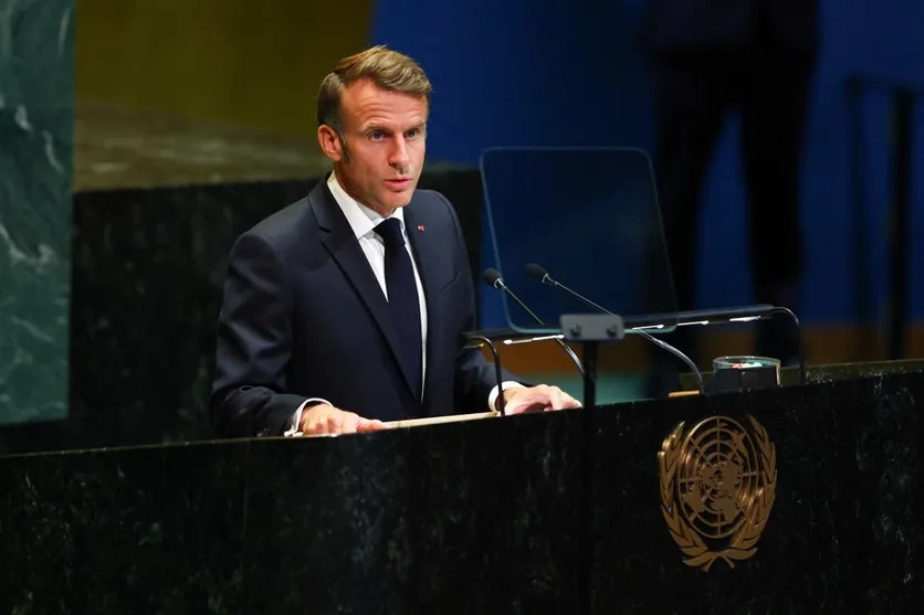 Tổng thống Pháp nhấn mạnh đang cân nhắc đến khả năng mở Đại sứ quán tại Palestine trong trường hợp "các con tin được thả tự do" và một thỏa thuận ngừng bắn lâu dài được triển khai tại Dải Gaza. Ảnh: La Croix