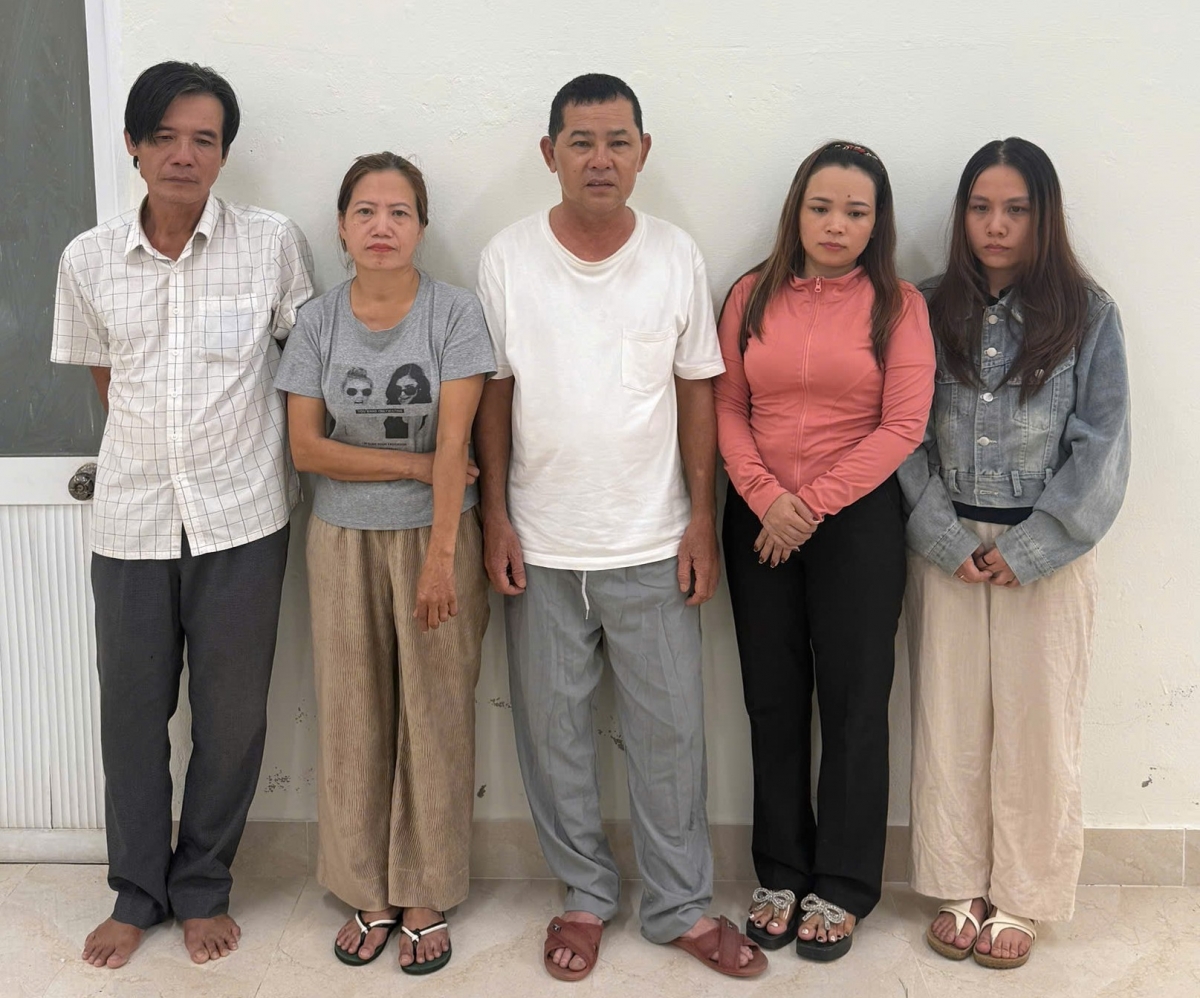 5 đối tượng bị tạm giữ để điều tra