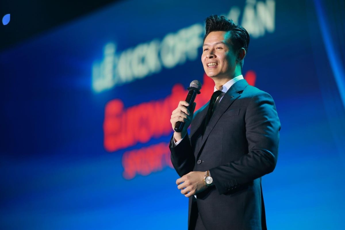 Ông Lê Văn Thăng đại diện Chủ đầu tư, đơn vị phát triển dự án chia sẻ tại buổi lễ kickoff